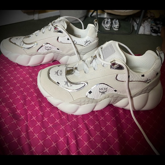 Authentic MCM Himmel Chunky Sole logo designer sneaker//EUR size 39//US size 8 - Picture 5 of 11